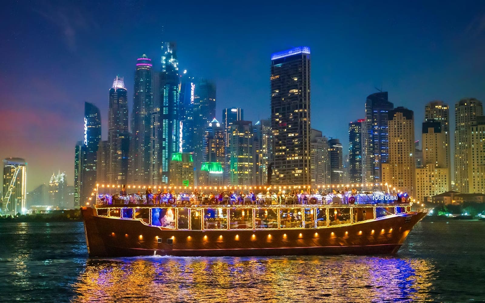 Dubai Marina Dhow Cruise with 5-Star Buffet